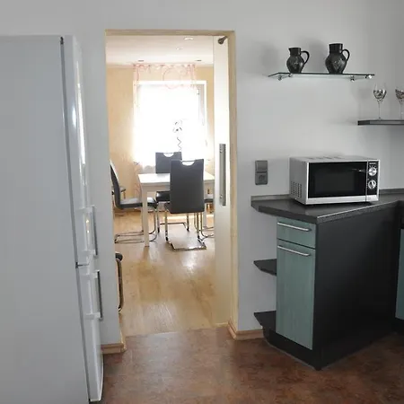 Kiefer-apartments רוסט