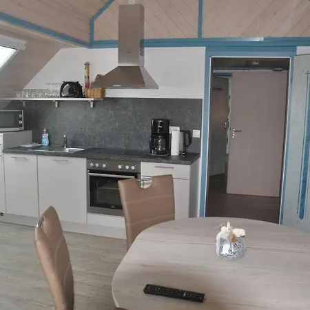 Kiefer-apartments דירה רוסט