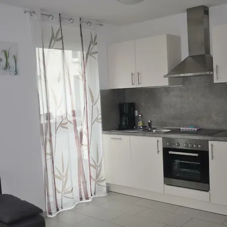 Kiefer-apartments * רוסט